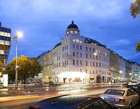 Julius 6 - Duplex Apartment 5 Mins To City Center Wiedeń Zewnętrze zdjęcie
